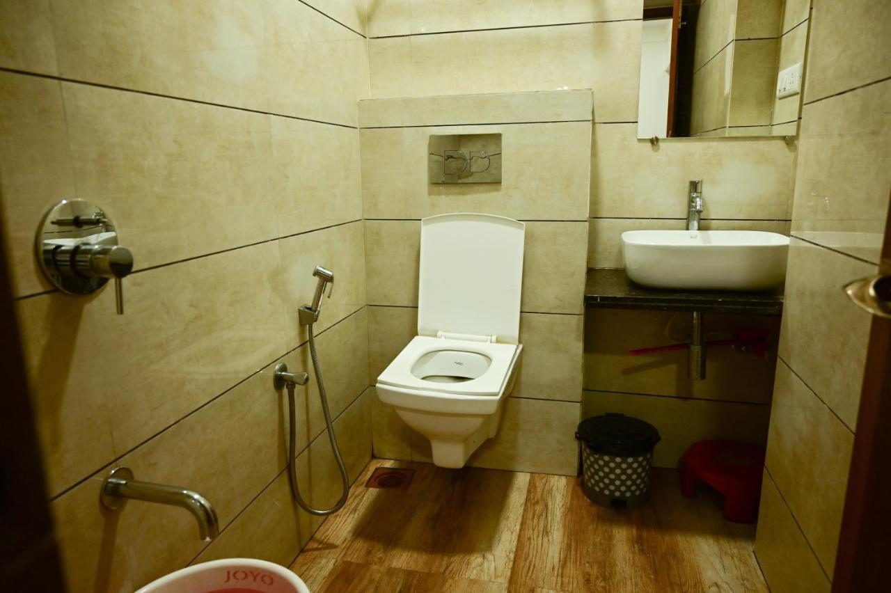 Hotel Diamora Residency ターネー エクステリア 写真