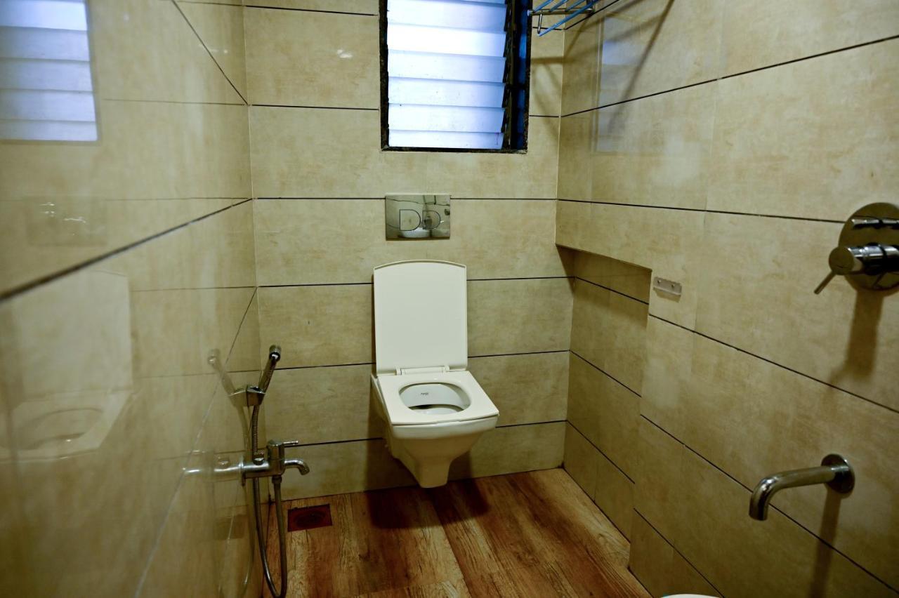 Hotel Diamora Residency ターネー エクステリア 写真