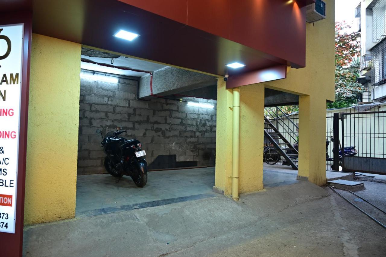 Hotel Diamora Residency ターネー エクステリア 写真