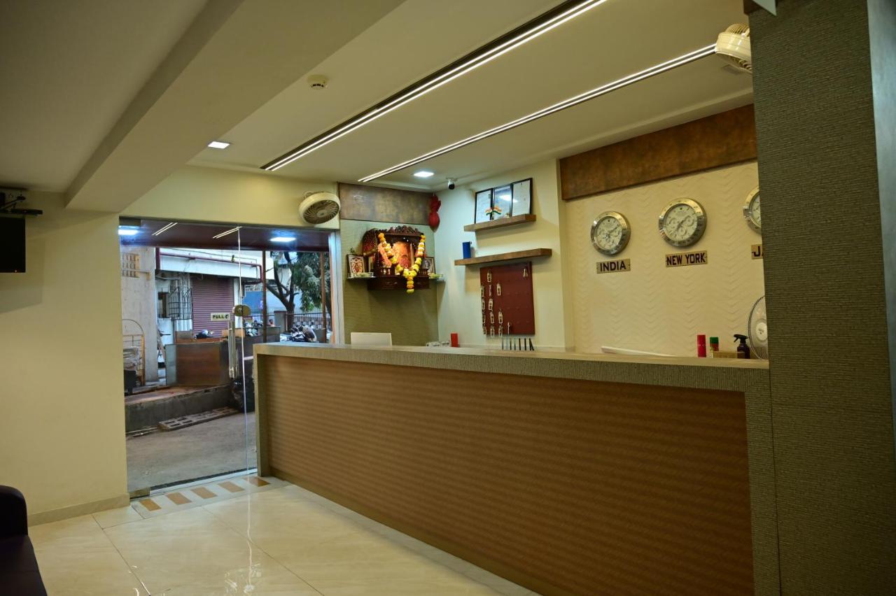 Hotel Diamora Residency ターネー エクステリア 写真